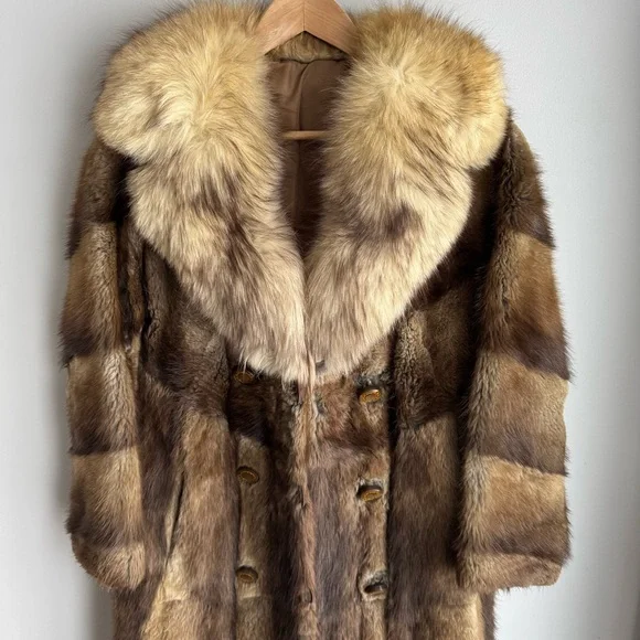 Vintage 70s Penny Lane Raccoon Fur Coat Fox Collar XS/S Longline Boho Statement - Picture 3 of 16